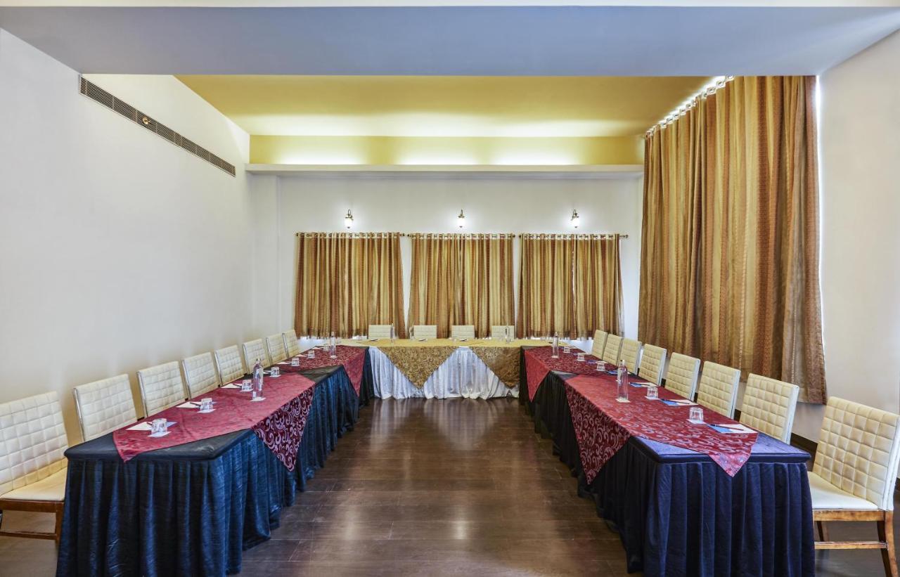 Club Mahindra Udaipur Hotell Eksteriør bilde