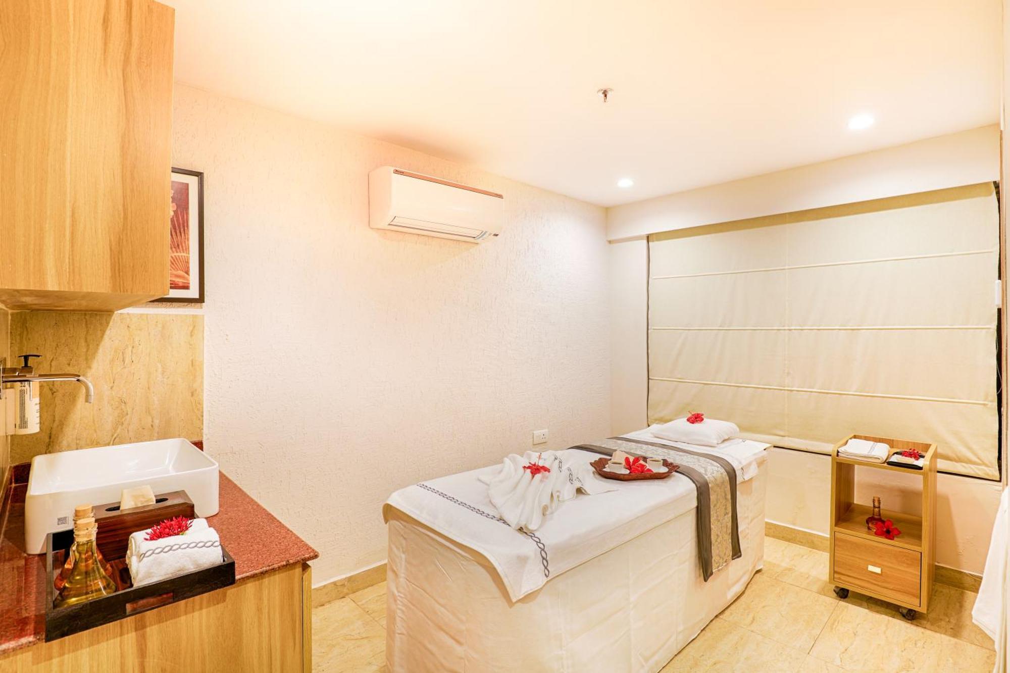 Club Mahindra Udaipur Hotell Eksteriør bilde