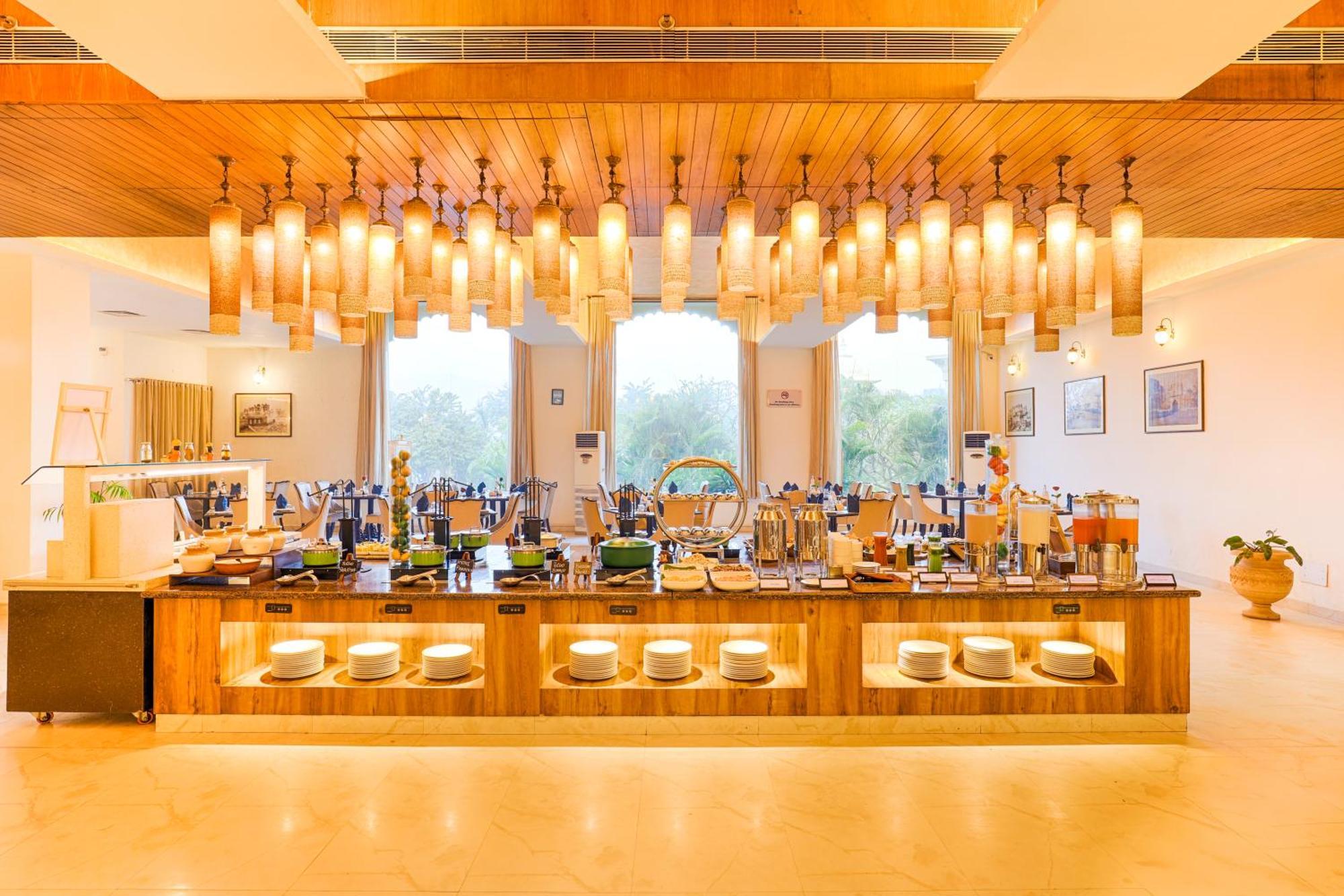 Club Mahindra Udaipur Hotell Eksteriør bilde
