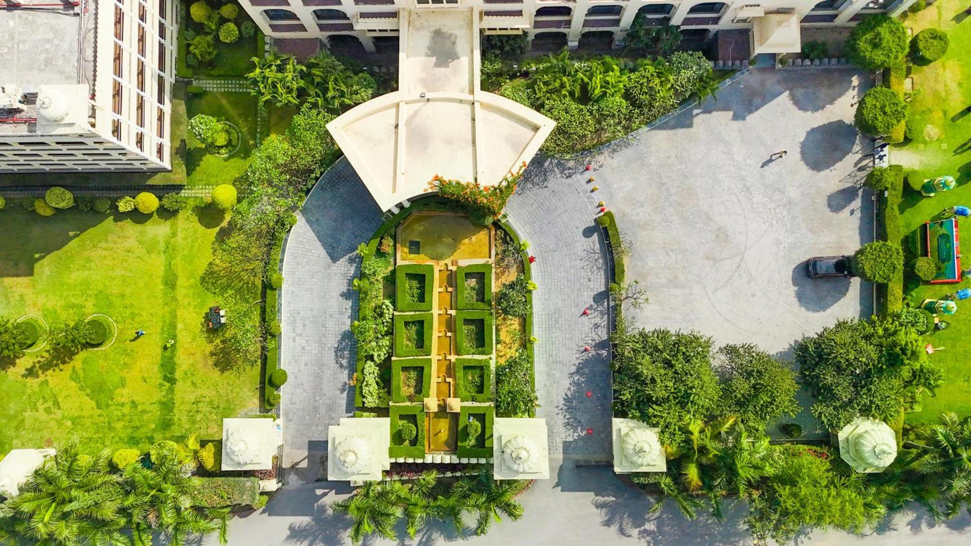 Club Mahindra Udaipur Hotell Eksteriør bilde