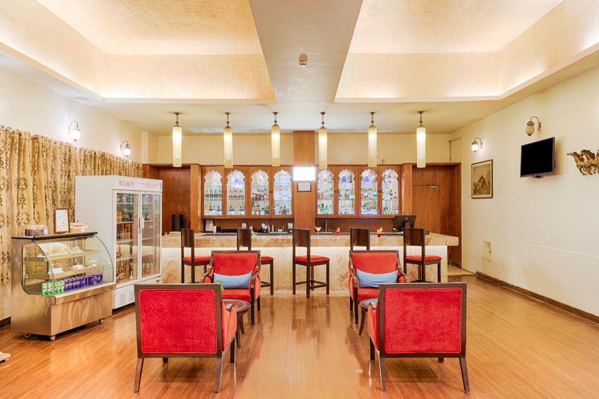 Club Mahindra Udaipur Hotell Eksteriør bilde