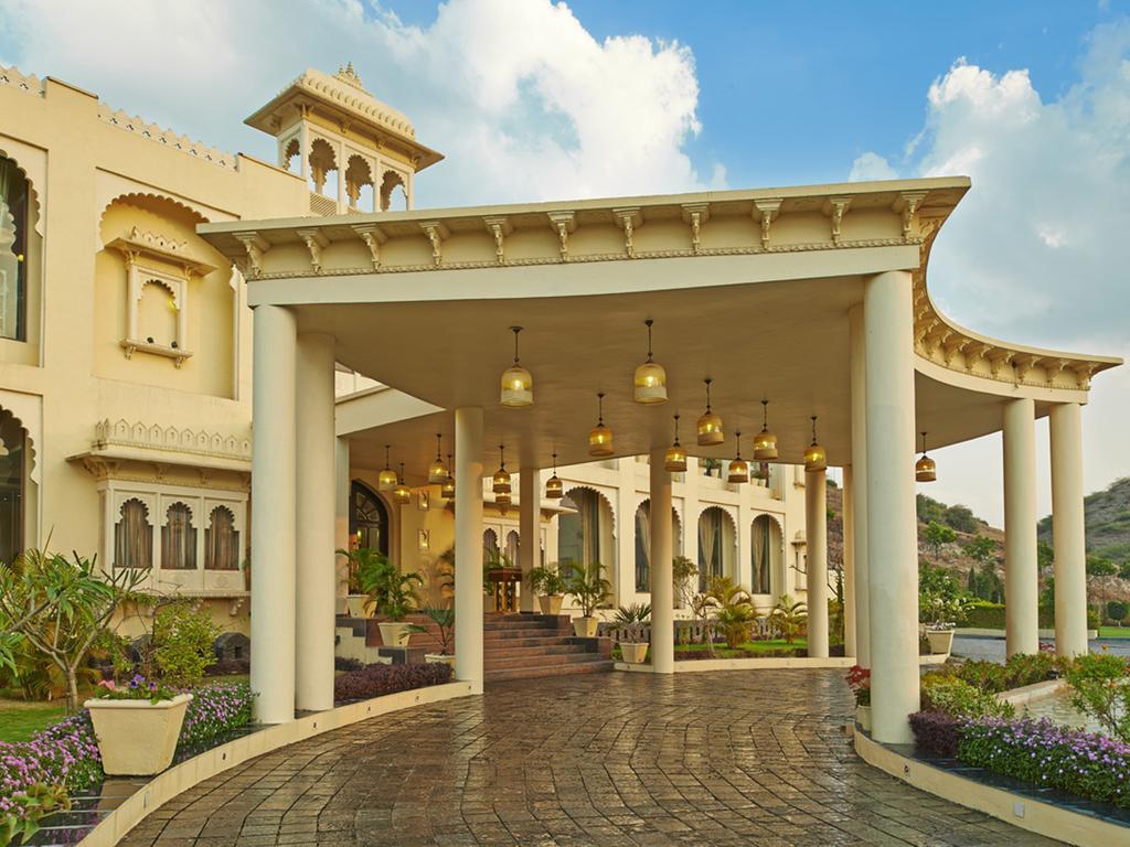 Club Mahindra Udaipur Hotell Eksteriør bilde