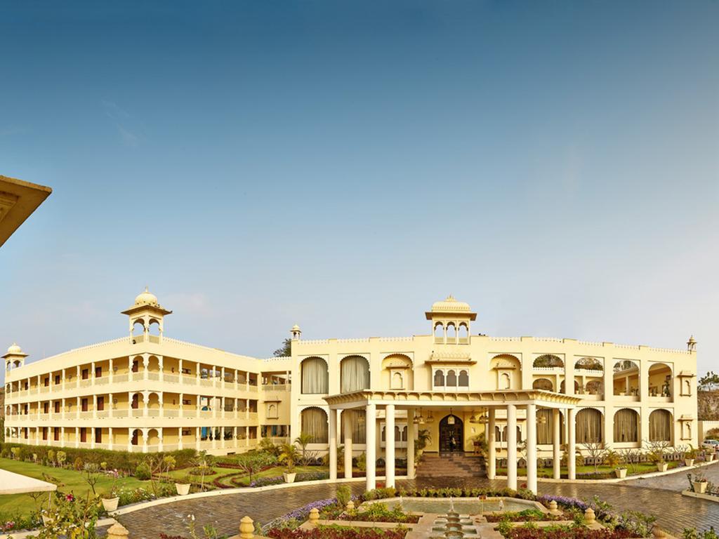 Club Mahindra Udaipur Hotell Eksteriør bilde
